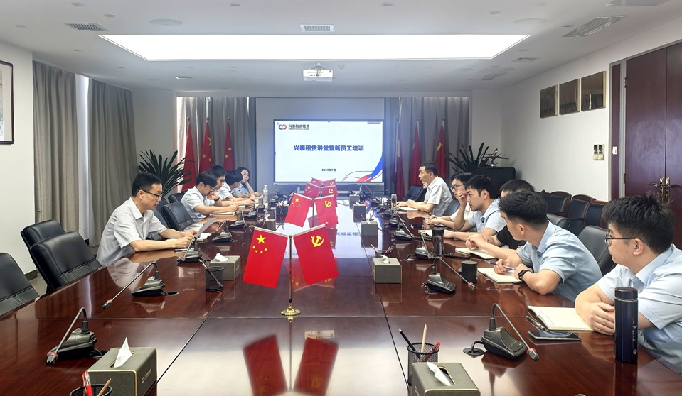 ��Ա����ѵ��Ƭ